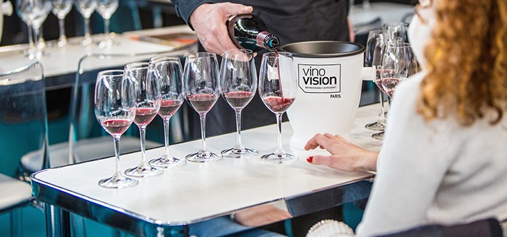 vinovision-a-paris-un-haut-lieu-de-rencontre-entre-vignerons-producteurs-professionnels-et-specialistes-du-vin