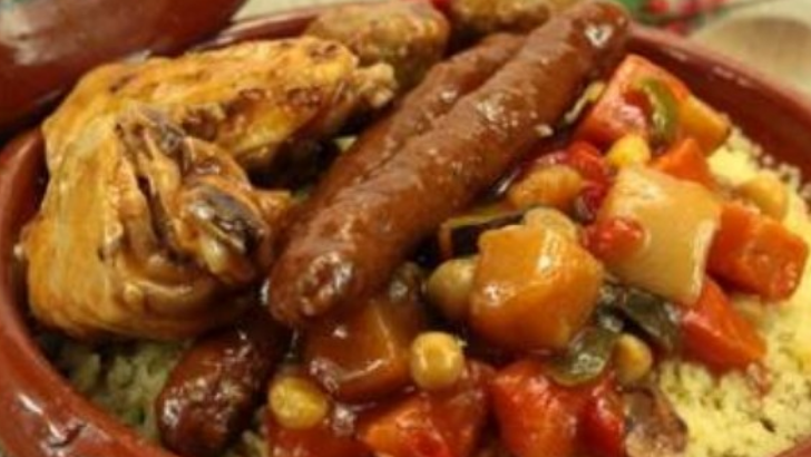 restaurant-merveilles-du-maroc-a-paris-couscous-au-choix-accompagne-de-plusieurs-varietes-de-viande