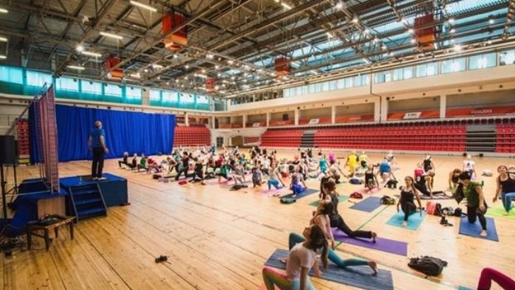 yoga-geneve-cours-collectifs-pour-mieux-etablir-une-excellente-base-yoga