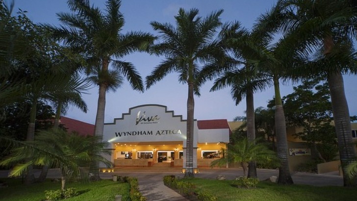 viva-wyndham-azteca-luxe-au-rendez