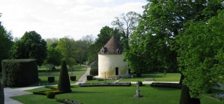 chateau-de-beaulon-a-saint-dizant-du-gua-un-domaine-viticole-temoin-de-5-siecles-de-tradition