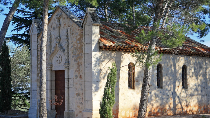 chateau-rasque-chapelle-historique